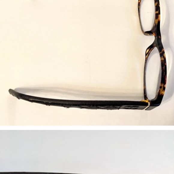 Chanel Quilted Sunglasses Case with Tortoise Shell Glasses - Picture 3 of 7